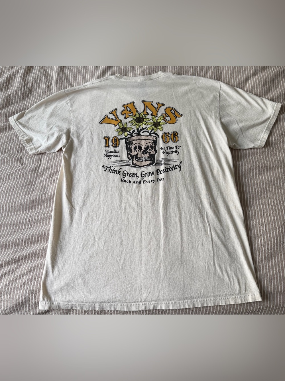 Vans Men's Off White Graphic Shirt, XL